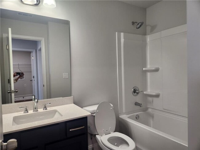 Building Photo - 2765 Apperson Way