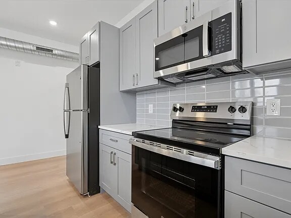 Building Photo - 178 W Seymour St