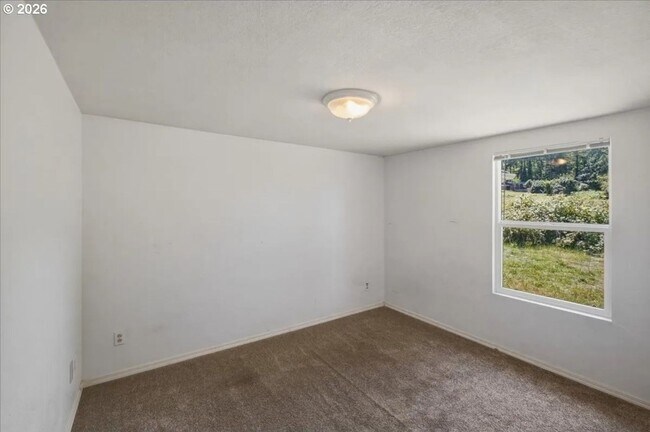 Building Photo - 1290 Riggs Hill Rd