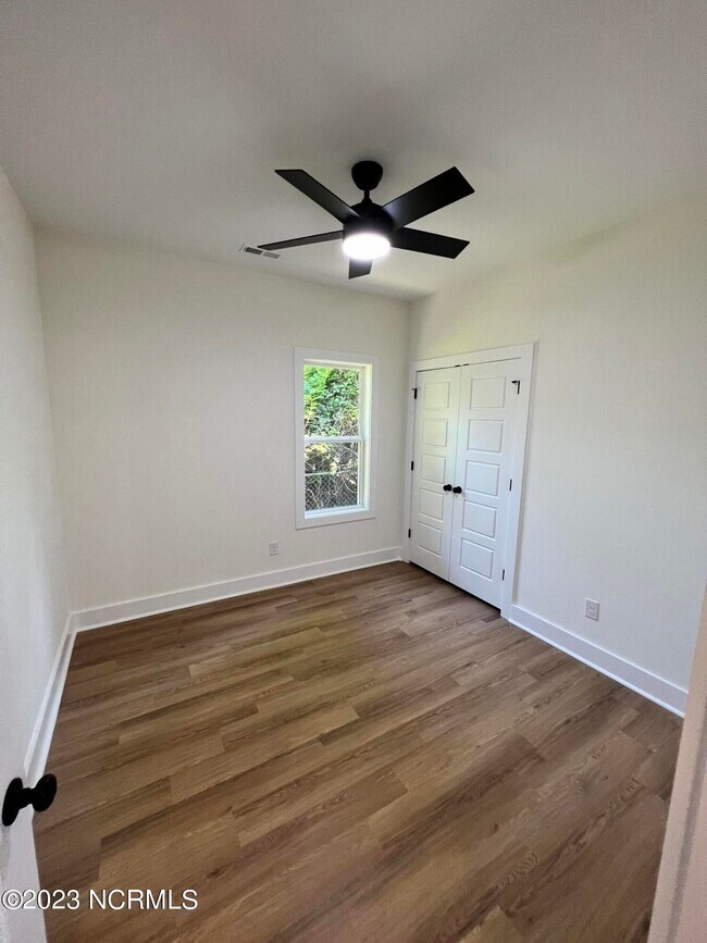 Building Photo - 4105 Peachtree Ave