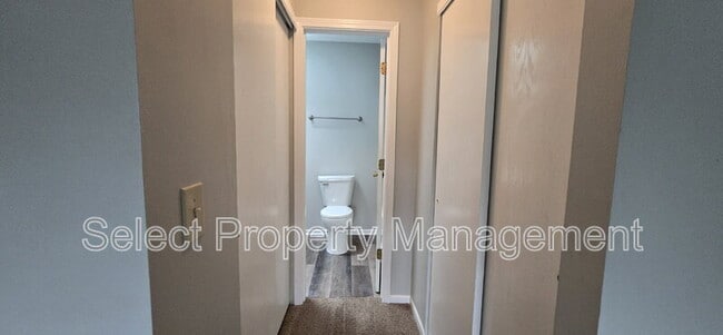 Building Photo - 5416 Evard Rd