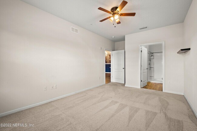 Building Photo - 4932 Key Lime Dr