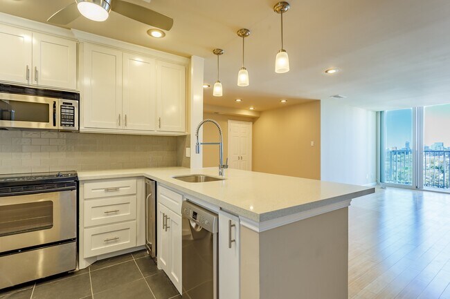 Building Photo - 3614 Montrose Blvd