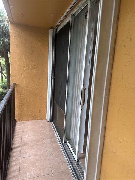 Building Photo - 10781 Cleary Blvd