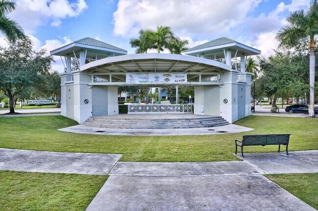 Building Photo - 142 Ennis Ln