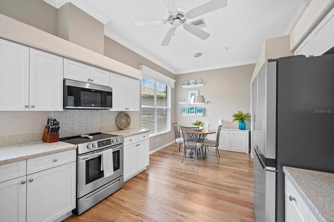 Building Photo - 542 Misty Pine Dr