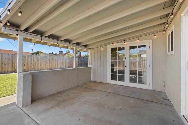 Building Photo - Beautiful Vacaville Home Near Parks, Schools & Shopping