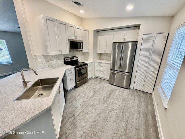 Building Photo - 1274 Coral Reef Ave NW