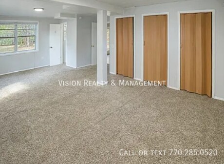 Building Photo - 1422 Flamingo Ln