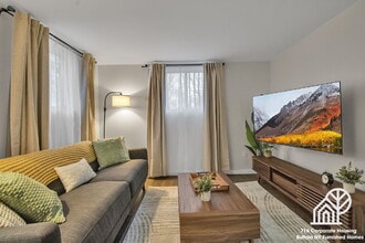 Building Photo - Furnished 2-Bedroom Apartment Minutes from Highmark Stadium