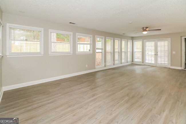 Building Photo - 1393 Crooked Tree Cir