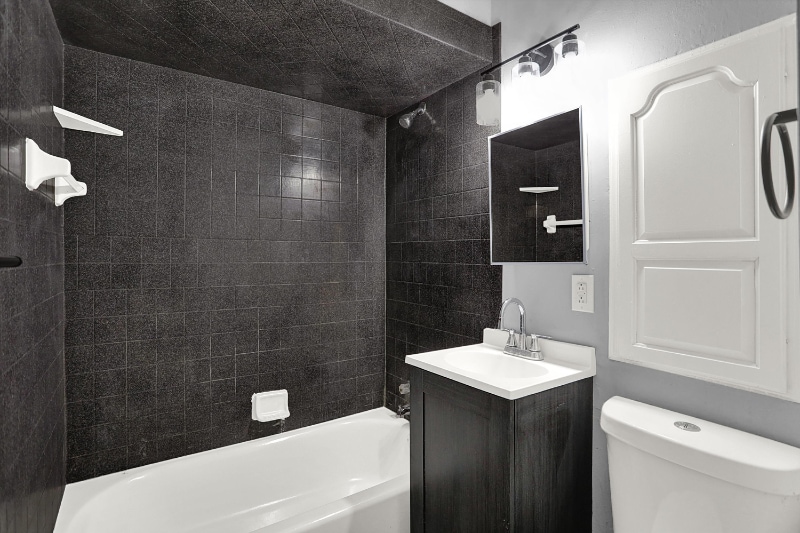 Building Photo - 3023 Adams St