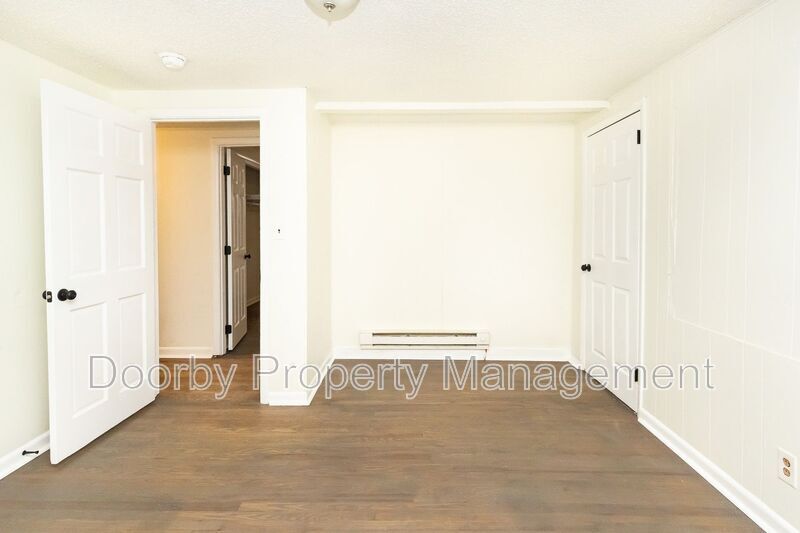 Building Photo - 5270 Rotary Dr