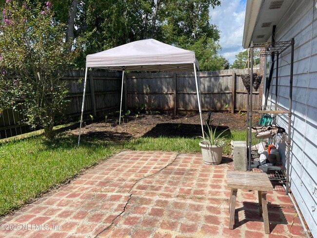 Building Photo - 141 Abaco Way