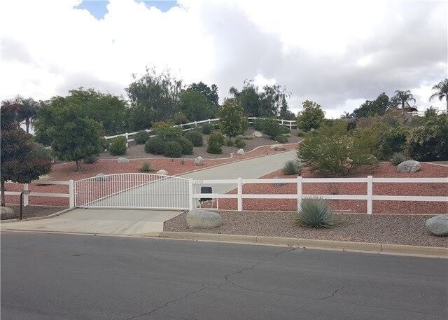 Building Photo - 23903 Trail Duster Ct