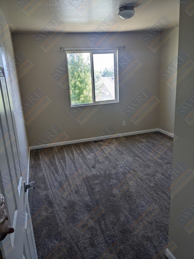 Building Photo - Available Now! Call 307.219.4881 to schedu...