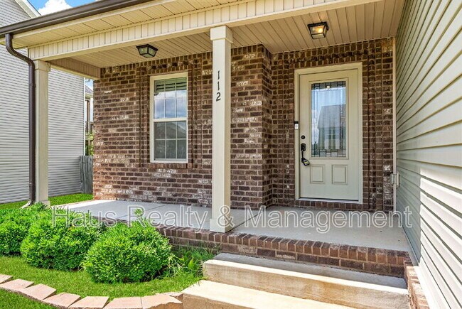 Building Photo - 112 Sycamore Hill Dr