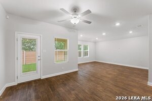 Building Photo - 829 Margay Lp