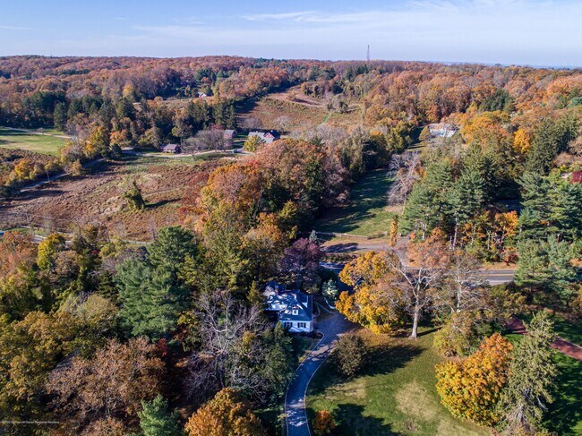Building Photo - 800 Navesink River Rd