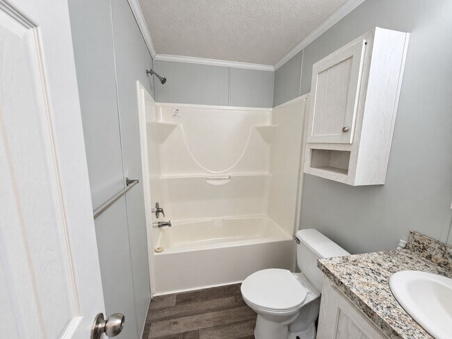 Building Photo - 16 Cardinal Hill Dr