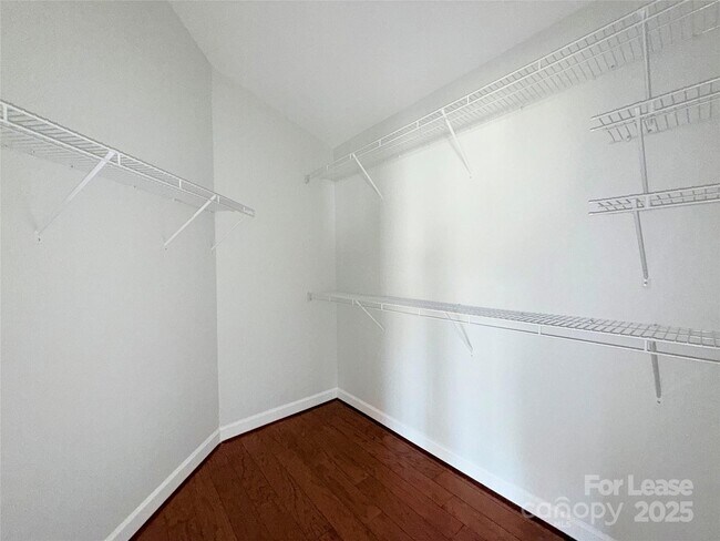 Building Photo - 1133 Torrence Cir