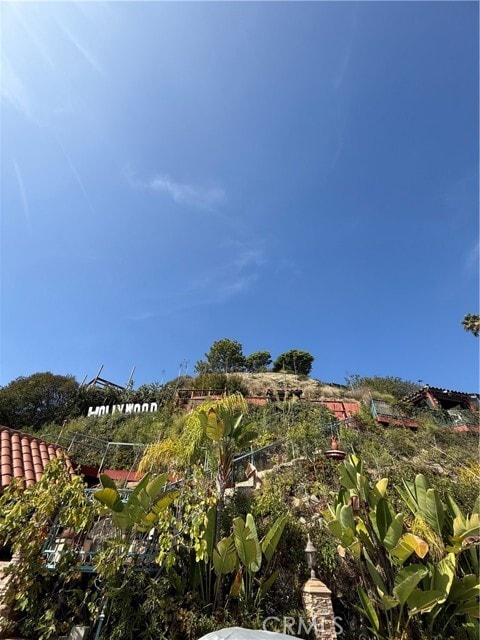 Building Photo - 2515 Crest View Dr