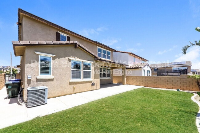 Building Photo - 17007 Raven St