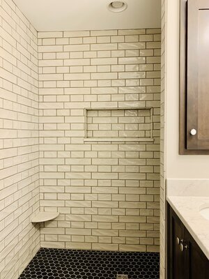 2nd tile bath - 1672 B. South Milledge Avenue