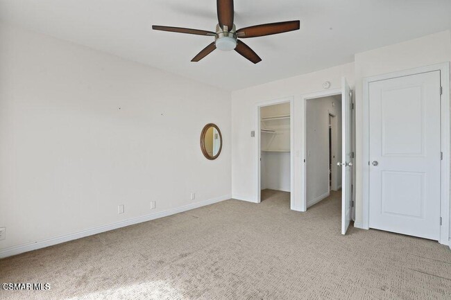 Building Photo - 240 Surfside Dr