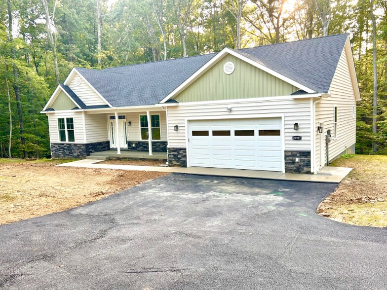 Building Photo - 28987 Lockes Hill Rd