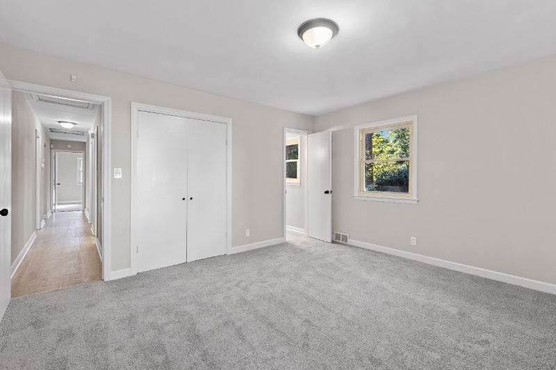 Building Photo - 1200 Lockland Ave