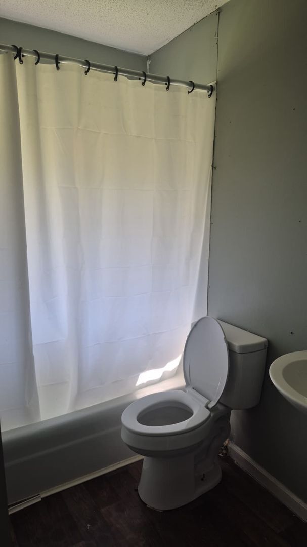 Building Photo - Affordable 1 Bedroom – Only $650/Month