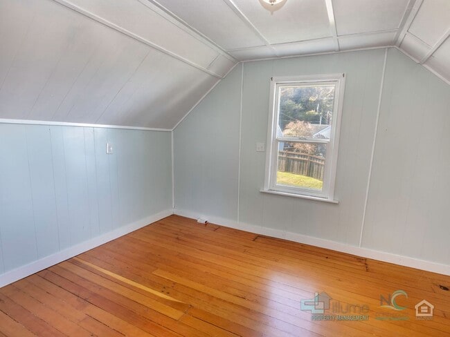 Building Photo - 3088 Felder uc