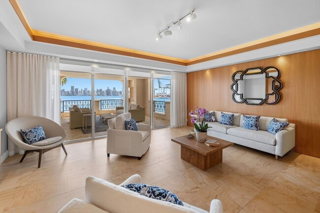 Building Photo - 5245 Fisher Island Dr