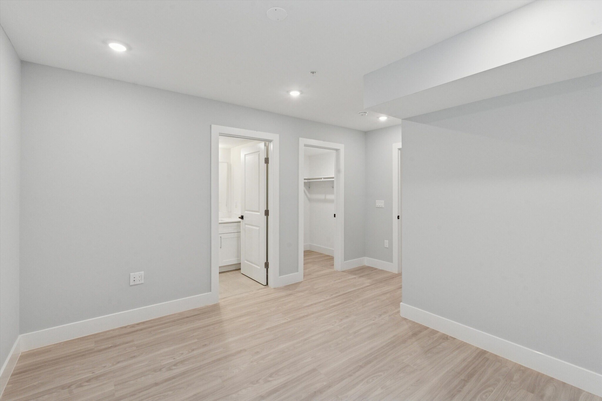 Building Photo - 2401 N 2nd St