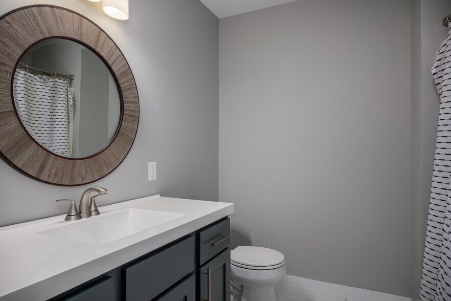 Building Photo - 6019 248th Ave