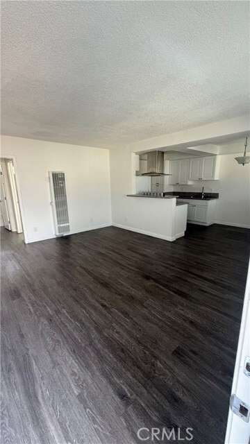 Building Photo - 601 Wisconsin St