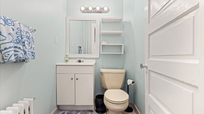 Building Photo - 27 S Oakland Ave