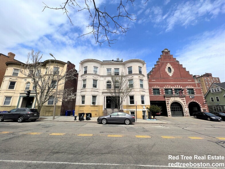 Building Photo - 655 Washington St