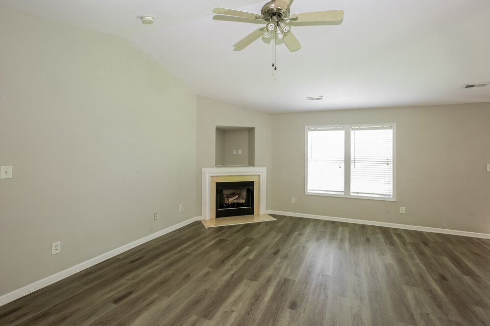 Building Photo - 12705 Walking Stick Dr