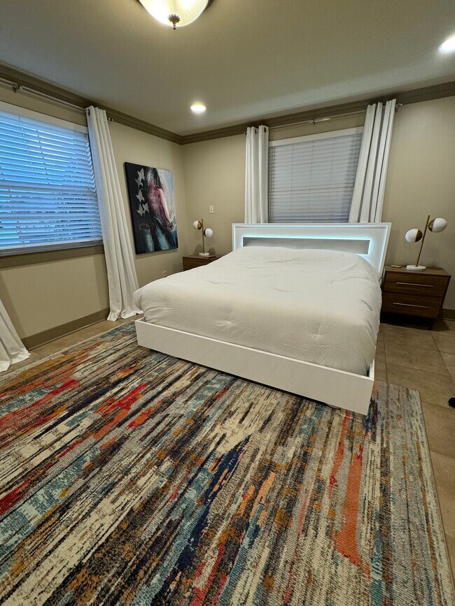 Building Photo - 107 Melvyn Dr