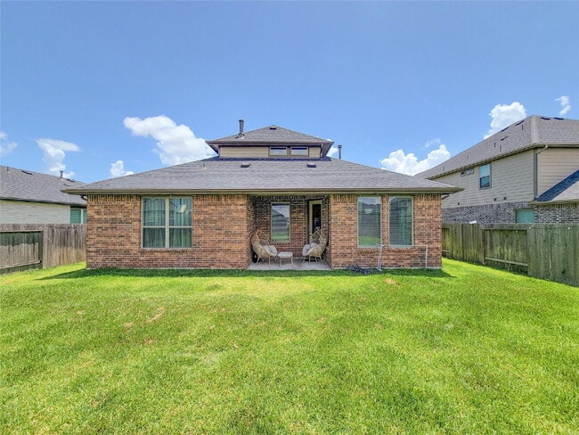 Building Photo - "Spacious 4-Bedroom Haven in Katy, TX with 3.5 Baths – Your Ideal Family Retreat Awaits!"