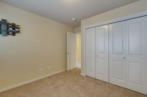 Building Photo - Gorgeous South Everett MainVue Home Available!