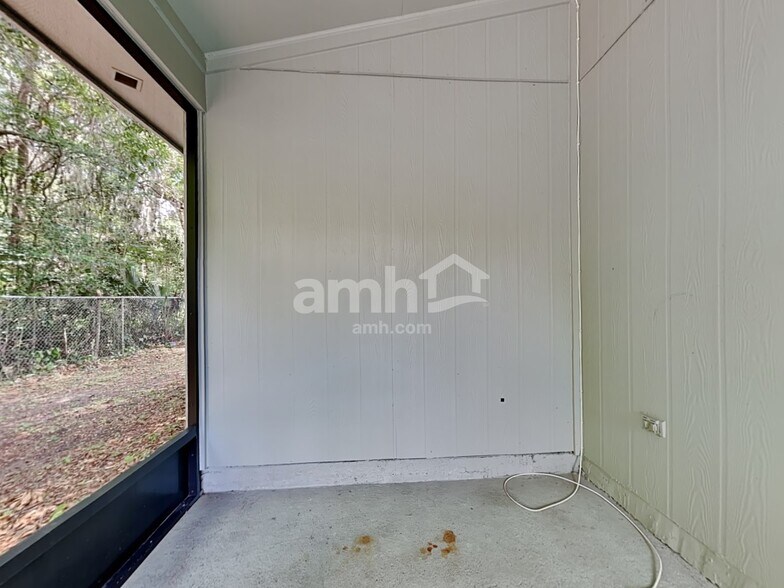 Building Photo - 4488 Misty Dawn Ct S