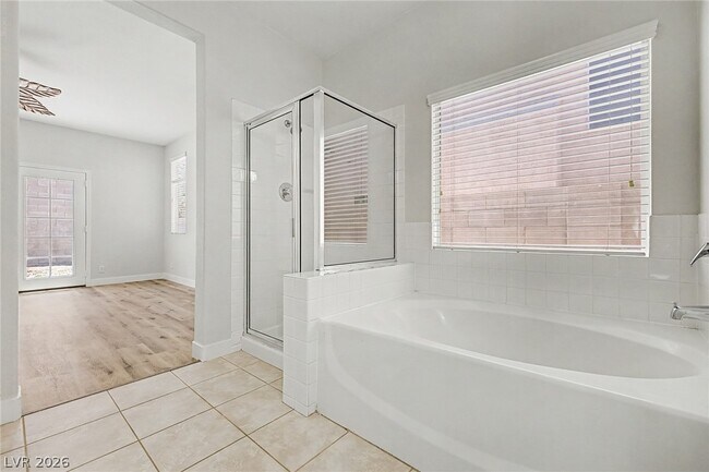 Building Photo - 571 Kavanagh Pl
