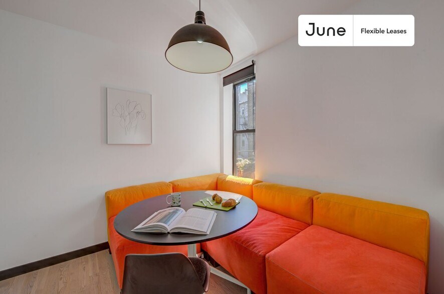 Building Photo - Enchanting ROOM at The Maison Suydam