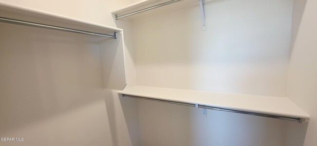 Building Photo - 4007 Tyler Ave