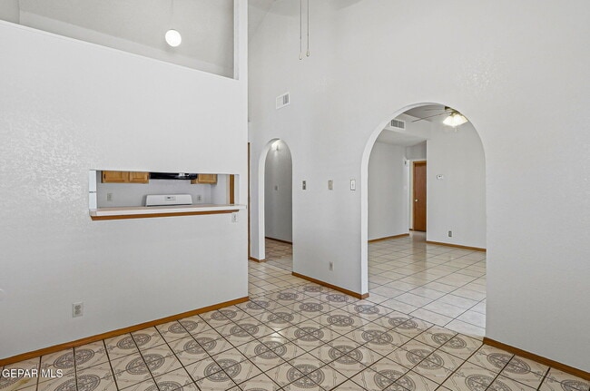 Building Photo - 8541 Euphrates Dr