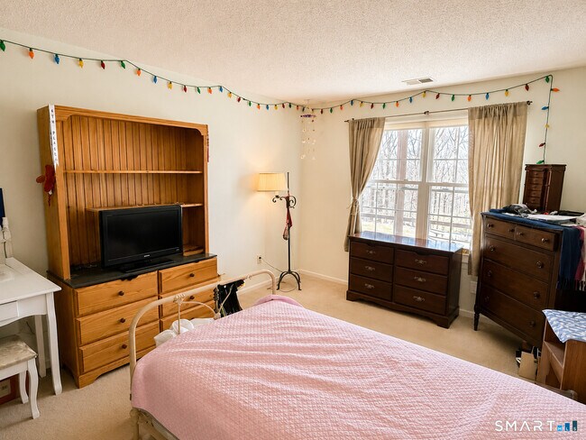 Building Photo - 143 Spyglass Ct