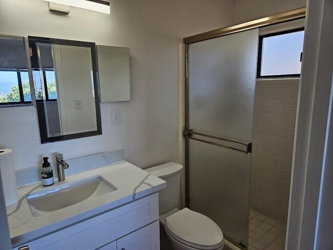 Building Photo - 3411 Crestmoor Dr